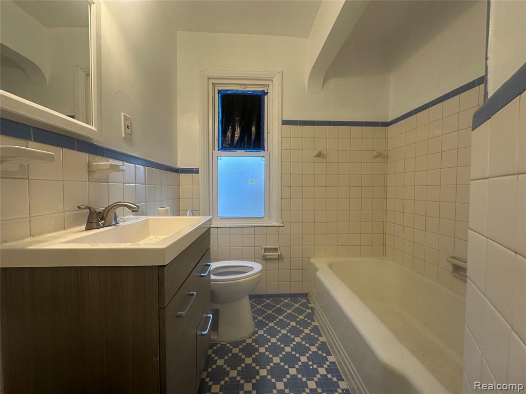 11566 Sanford Street, Detroit, MI 48205 — Photo 13
