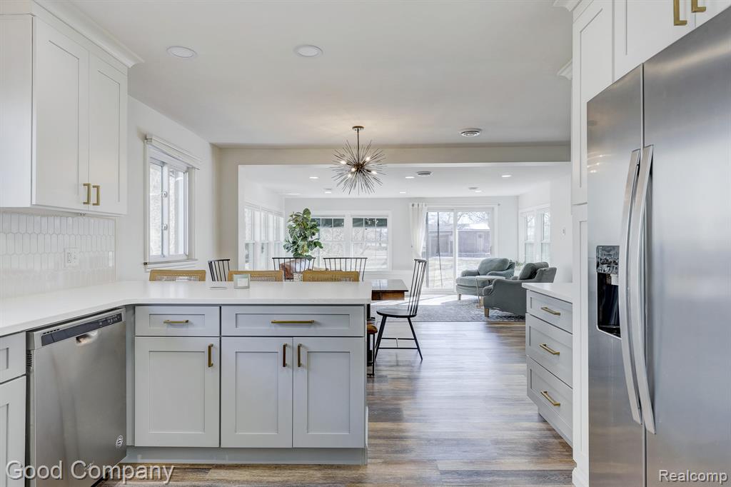 4896 Chicago Road, Warren, MI 48092 — Photo 28
