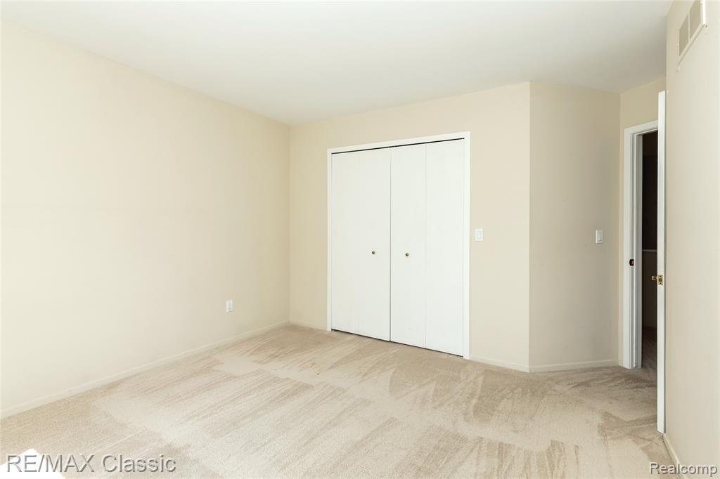4860 Pelican Way, West Bloomfield, MI 48323 — Photo 37