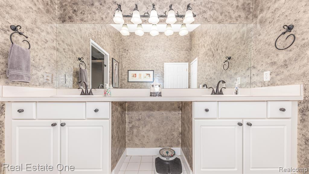 152 Winslow Circle, 37, Commerce Twp, MI 48390 — Photo 19
