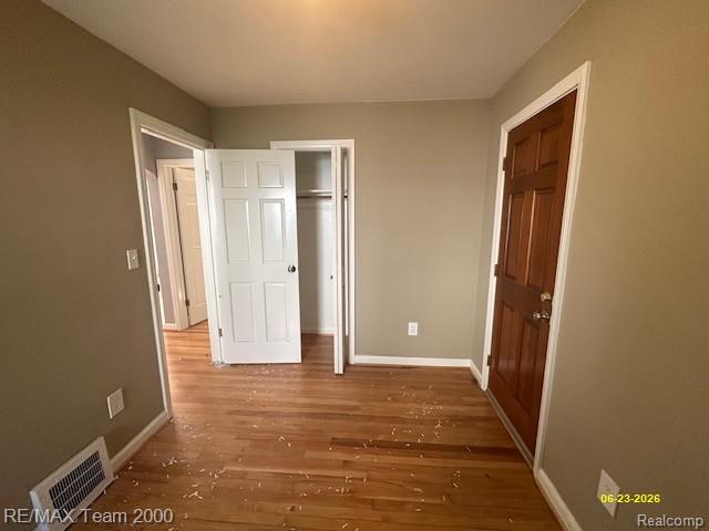 579 E Baker Avenue, Clawson, MI — Photo 10