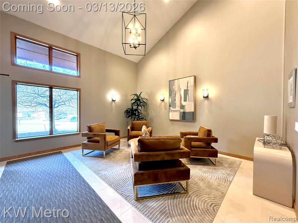 875 Greenview Court, Rochester Hills, MI 48307 — Photo 7