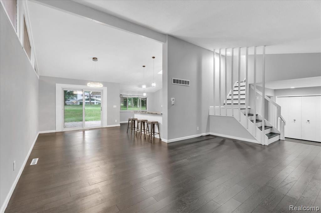 6016 Plantation Drive, Grand Blanc, MI 48439 — Photo 13