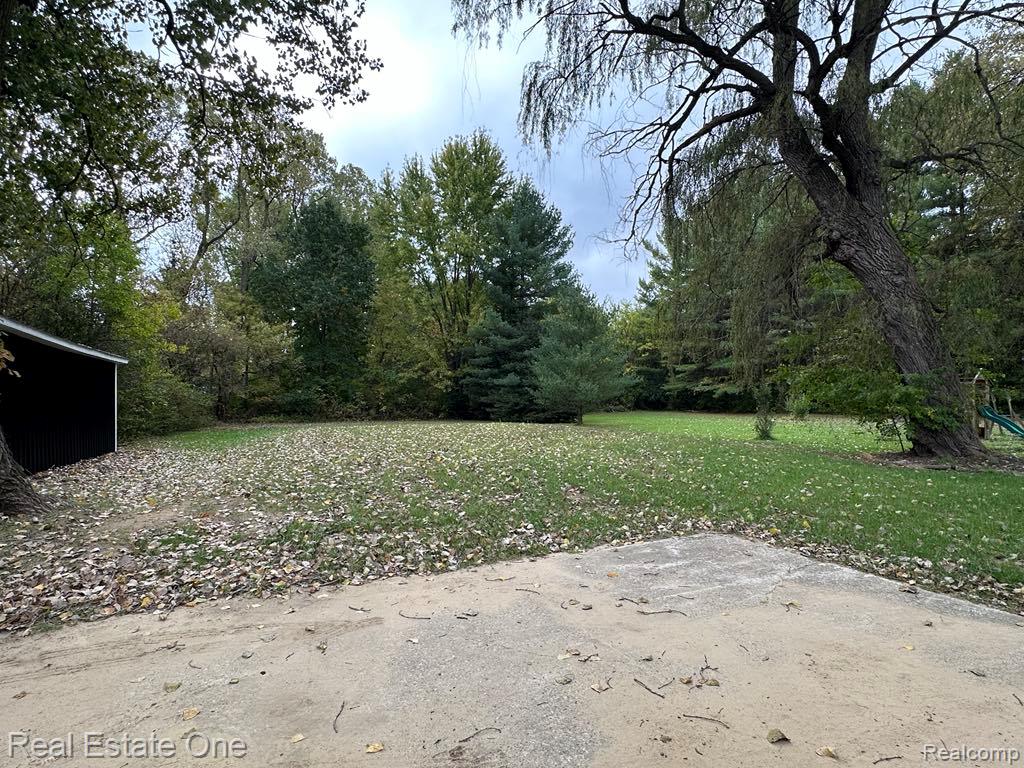 7025 Coldwater Road, Flushing, MI 48433 — Photo 25