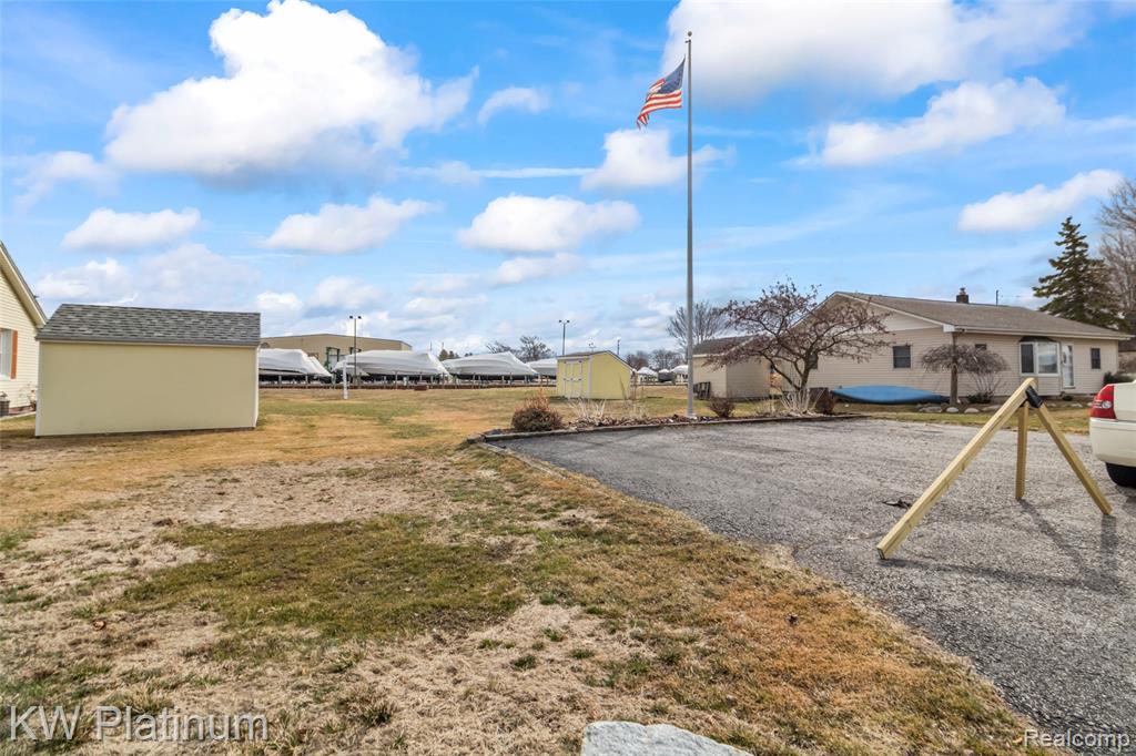 7825 Alexandria Drive, Ira, MI — Photo 4