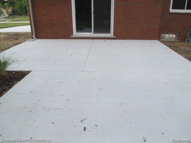 5283 Shrewsbury Drive, Troy, MI 48085 — Photo 4