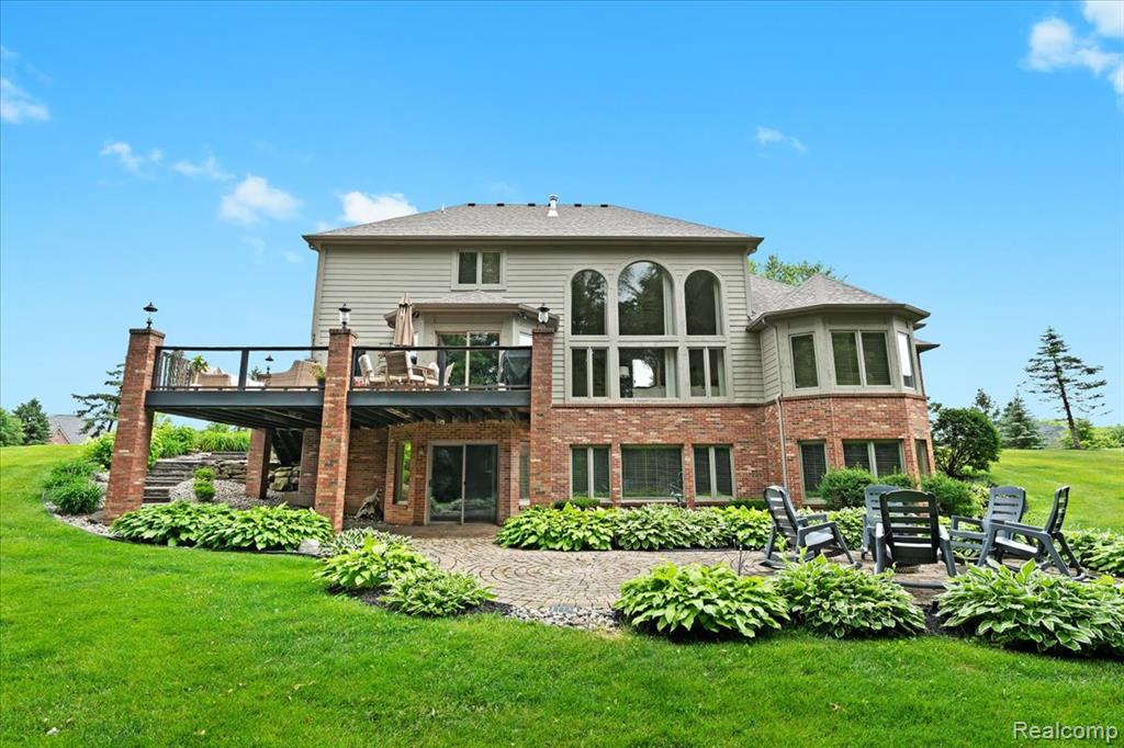 10734 Stoney Point Drive, South Lyon, MI 48178 — Photo 35