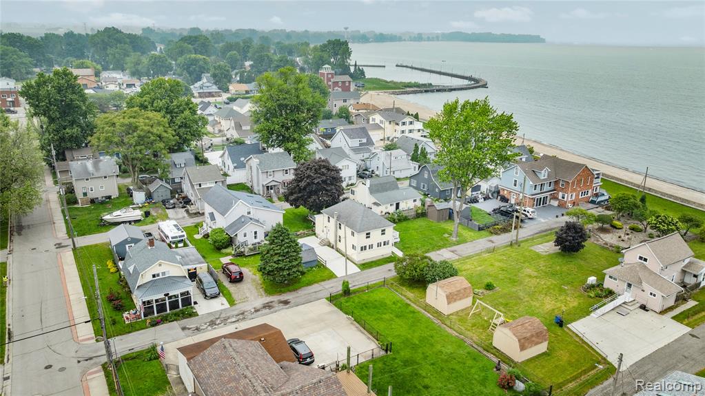 4354 S 5th Street, Luna Pier, MI 48157 — Photo 32