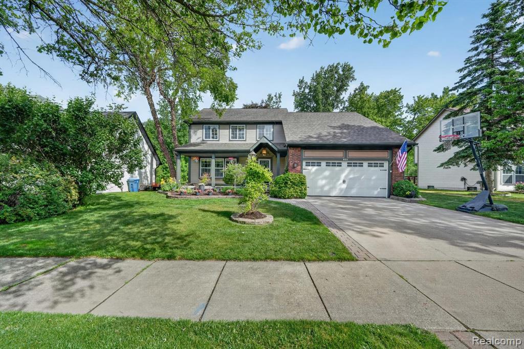 611 THORNEHILL Trail, Oxford, MI 48371 — Photo 2