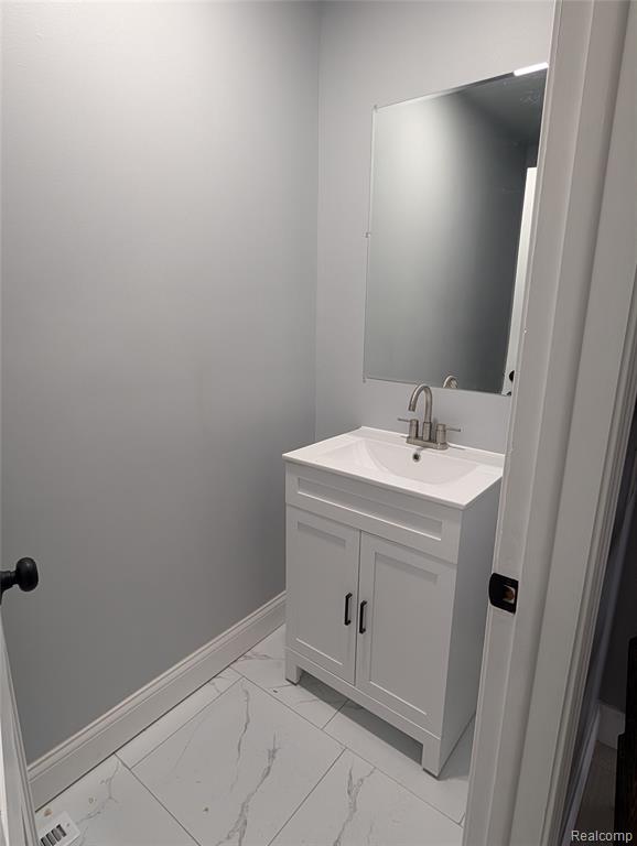 6353 Perry Road, Grand Blanc, MI 48439 — Photo 26