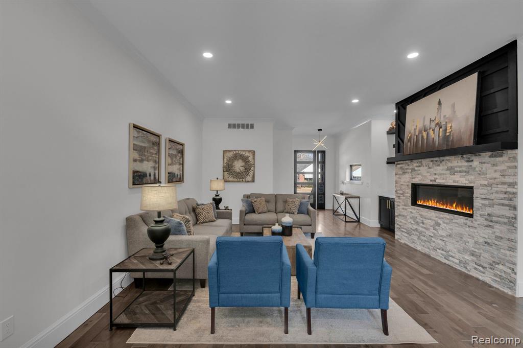 517 Catalpa Drive, Royal Oak, MI 48067 — Photo 11