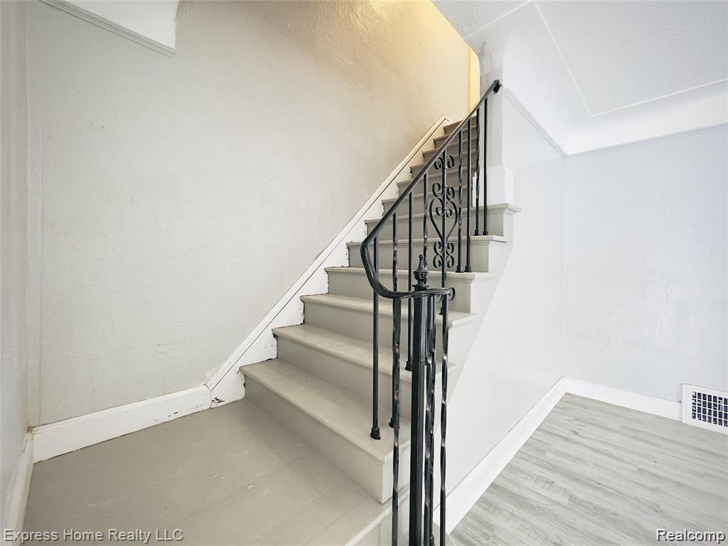 8125 Bliss Street - Photo 5