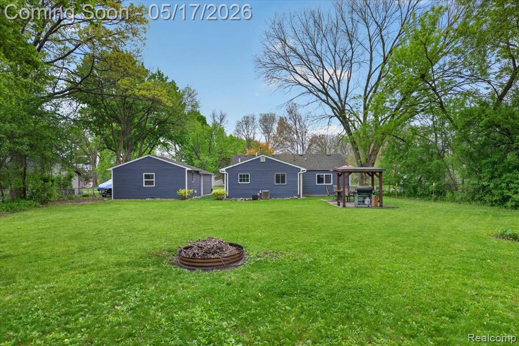 7044 Felix Drive, Clarkston, MI — Photo 34