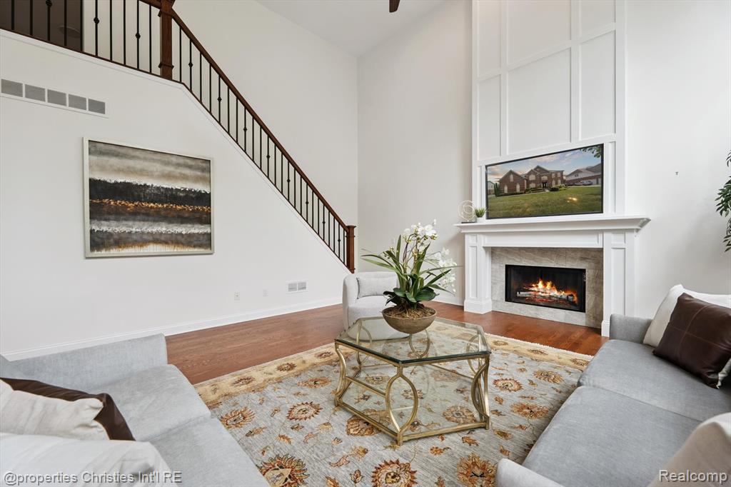 15908 CRYSTAL DOWNS E, Northville, MI 48168 — Photo 17
