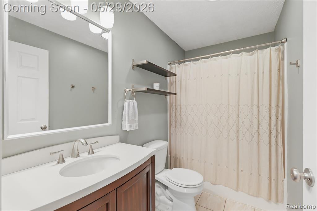 2360 Hickory Circle Drive, Howell, MI 48855 — Photo 25