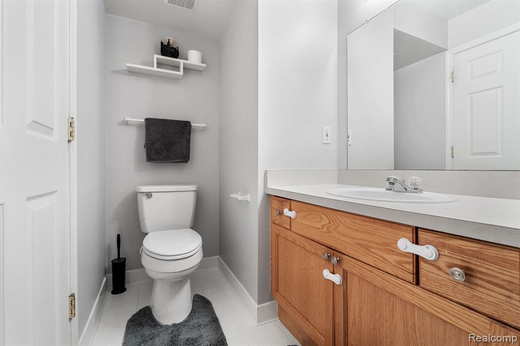 4436 Berkshire Drive, 173, Sterling Heights, MI 48314 — Photo 16