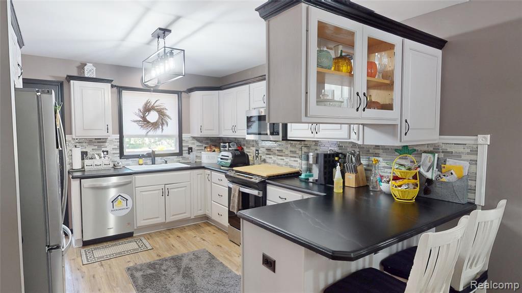 6052 Belmont Court, Grand Blanc, MI 48439 — Photo 14