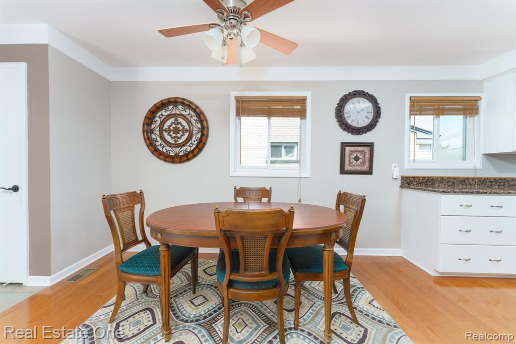 8744 SHARI Drive, Westland, MI — Photo 13