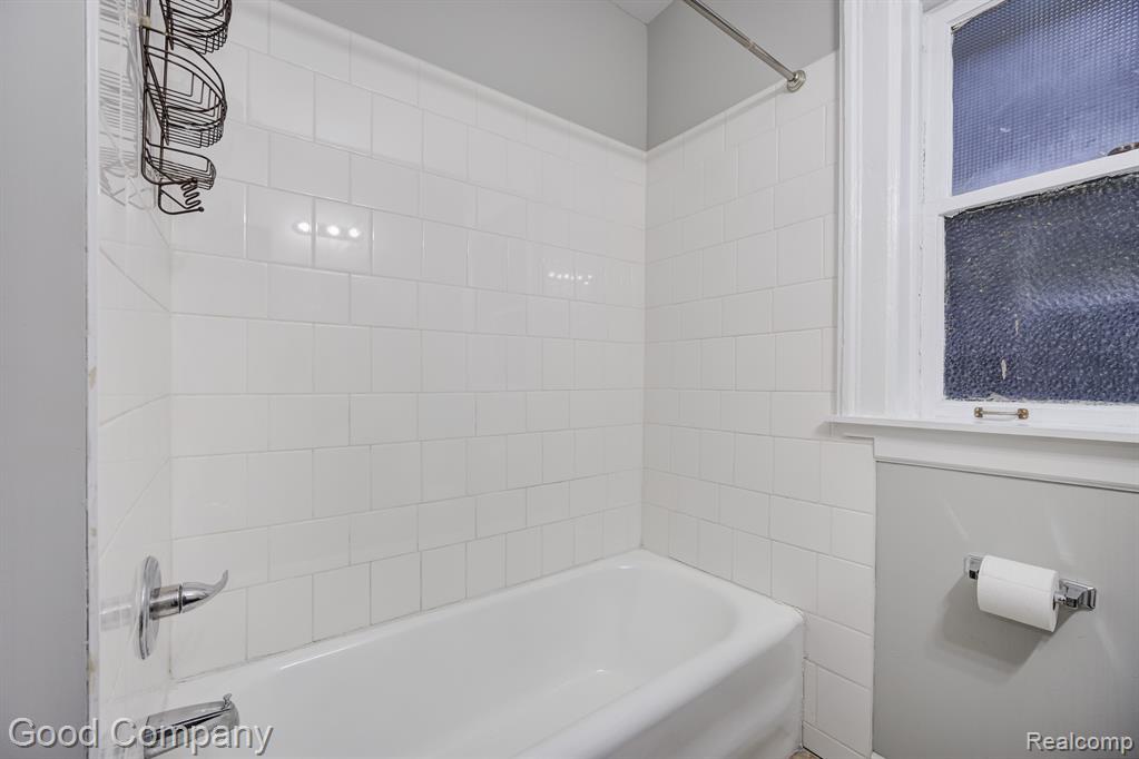 433 E KIRBY Street, Detroit, MI 48202 — Photo 26