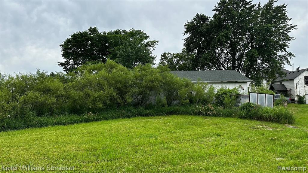 5774 BURNSIDE Road, North Branch, MI 48461 — Photo 28
