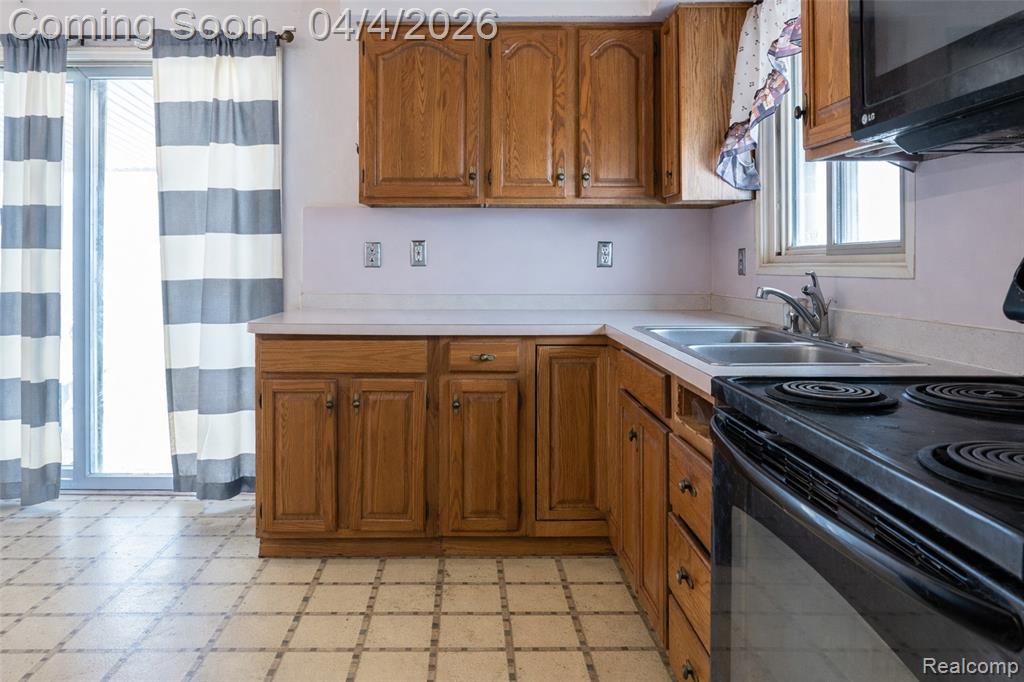 1187 Juneau Road, Ypsilanti, MI 48198 — Photo 4