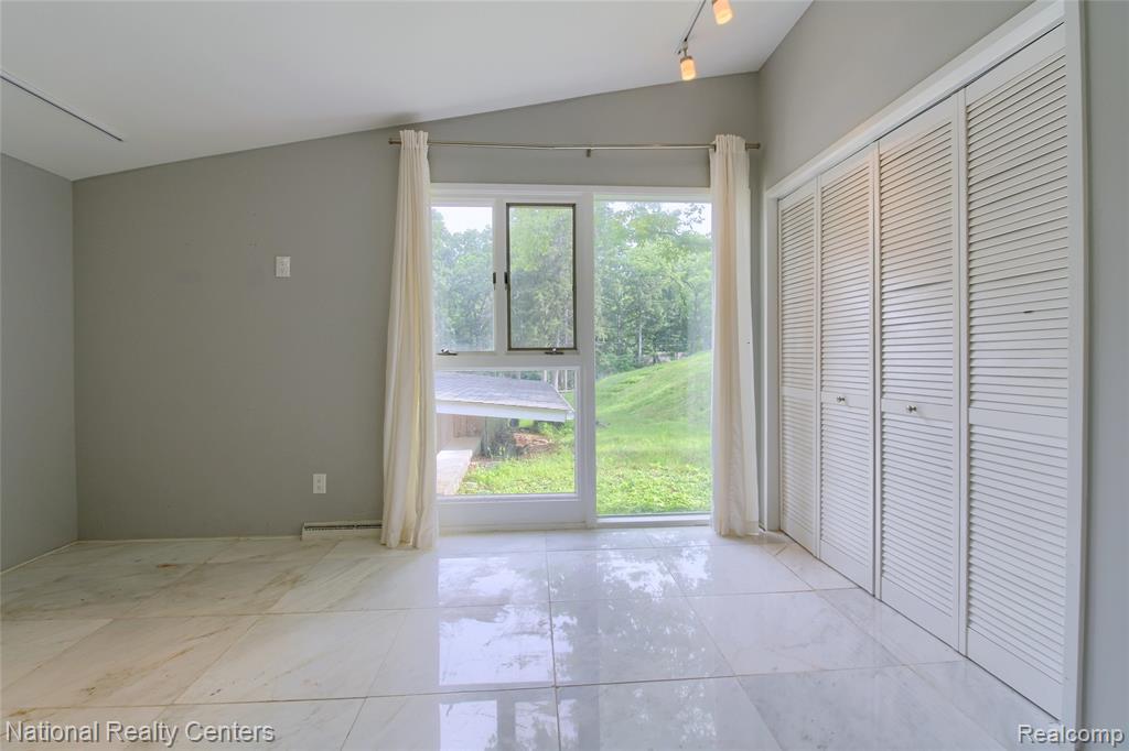 341 Corrie Road, Ann Arbor, MI 48105 — Photo 30