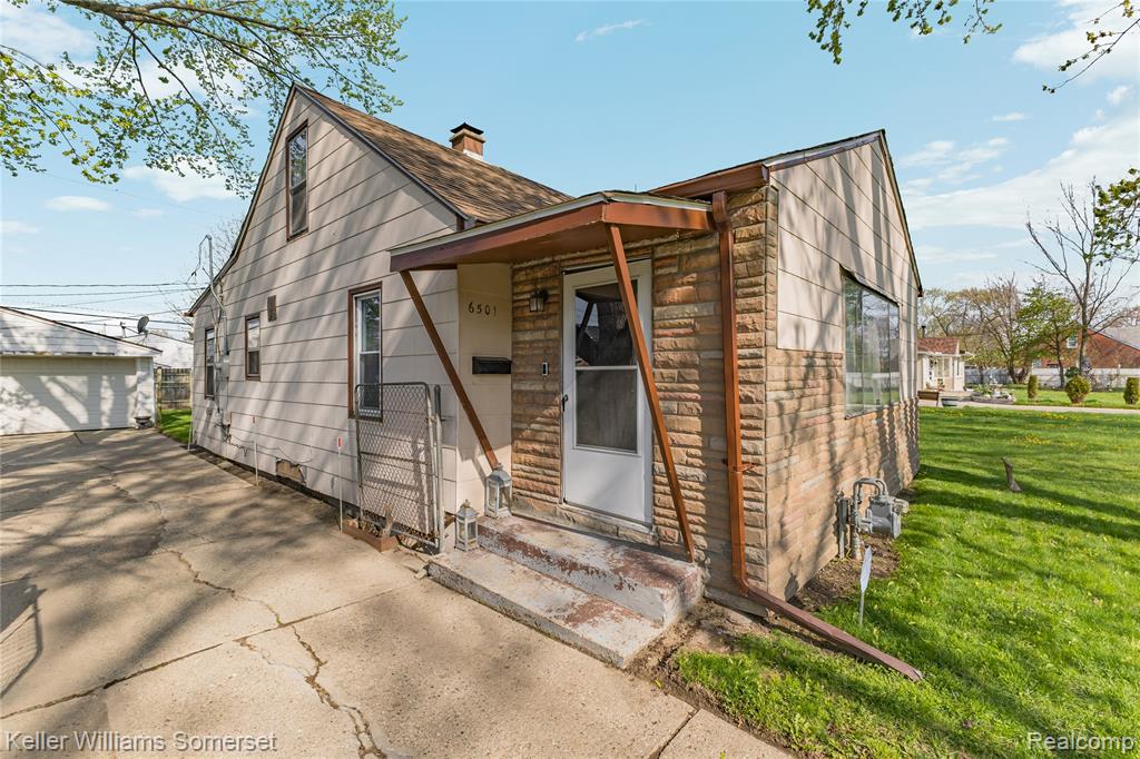 6501 Heyden Street, Dearborn Heights, MI 48127 — Photo 4