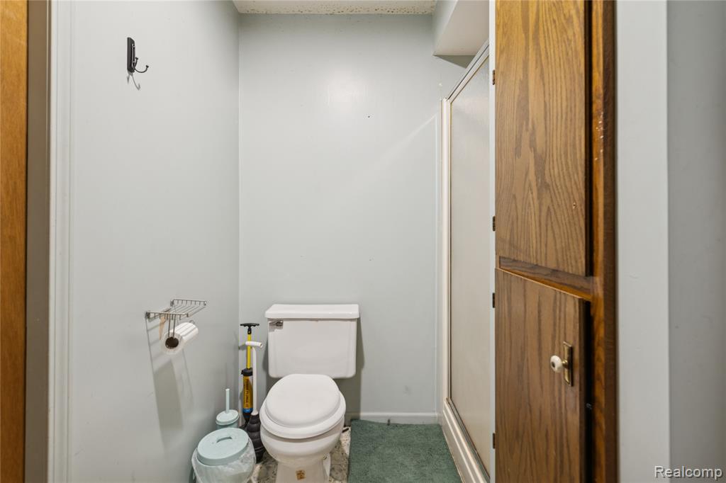 2540 Kansas Avenue, Saginaw, MI 48601 — Photo 18