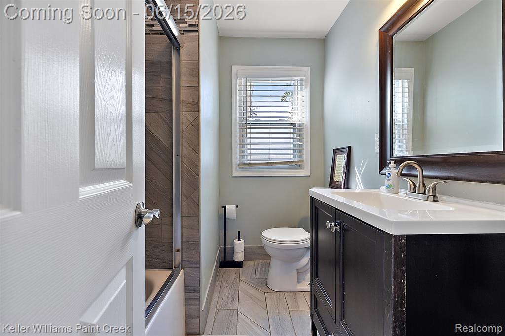 608 E Windemere Avenue, Royal Oak, MI 48073 — Photo 18