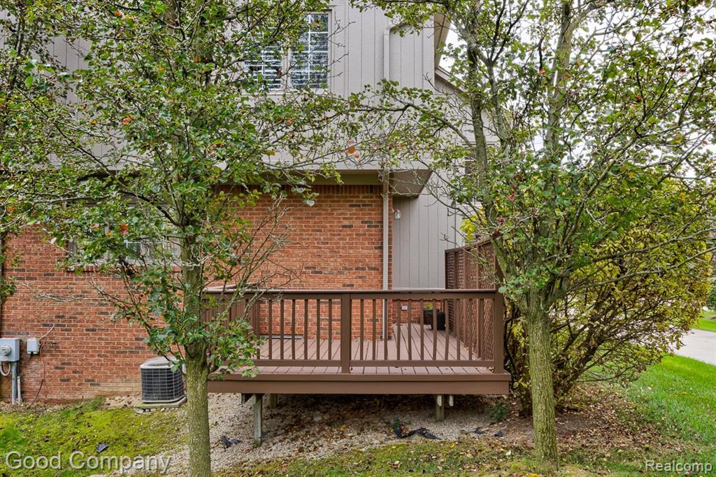 54683 Four Seasons Drive, Shelby Twp, MI 48316 — Photo 53