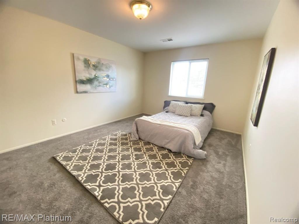 10018 ALLEN POINTE Drive, Allen Park, MI 48101 — Photo 16