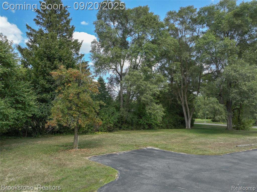 810 Beardon, Lake Orion, MI 48362 — Photo 7