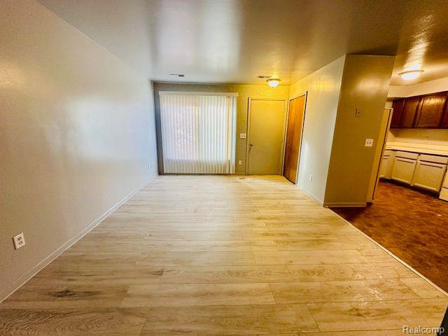 4063 4TH Street, Wayne, MI 48184 — Photo 15