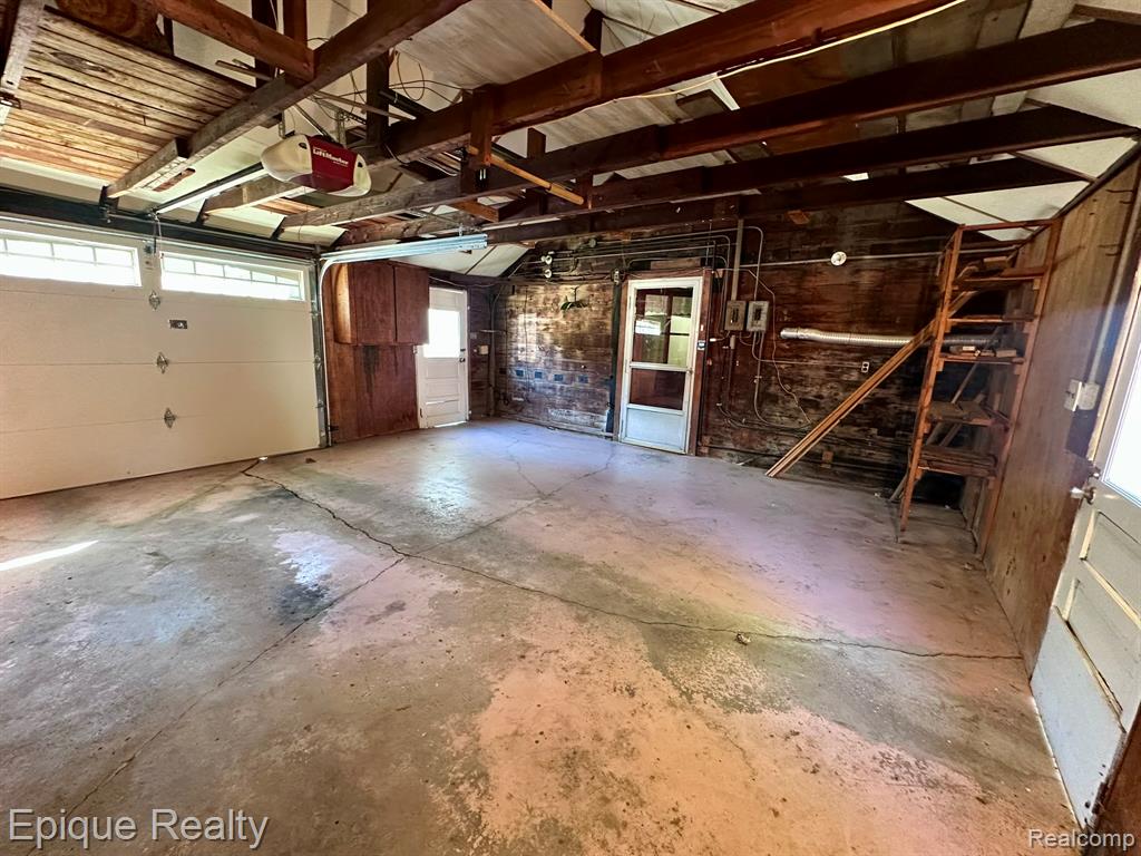 305 N Kennefic Street, Yale, MI 48097 — Photo 24
