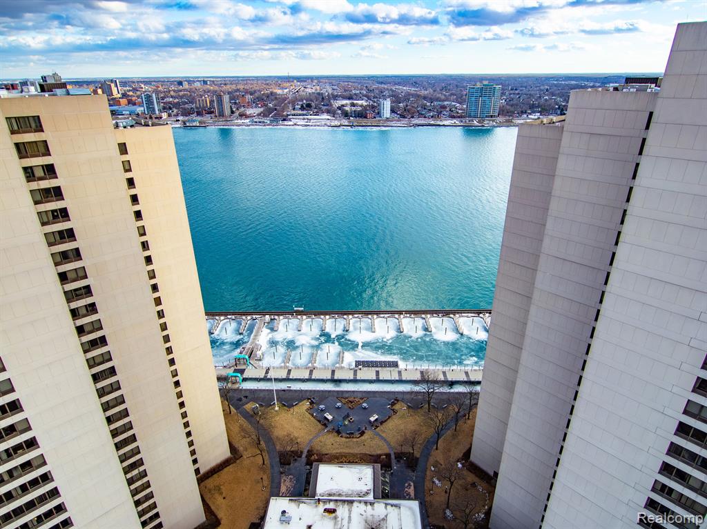 300 Riverfront Drive, 27C, Detroit, MI 48226 — Photo 42