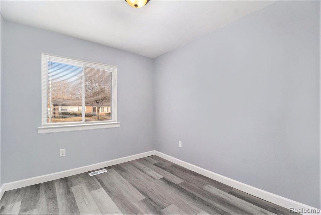 42071 ZACHARY Street, Van Buren, MI 48111 — Photo 20