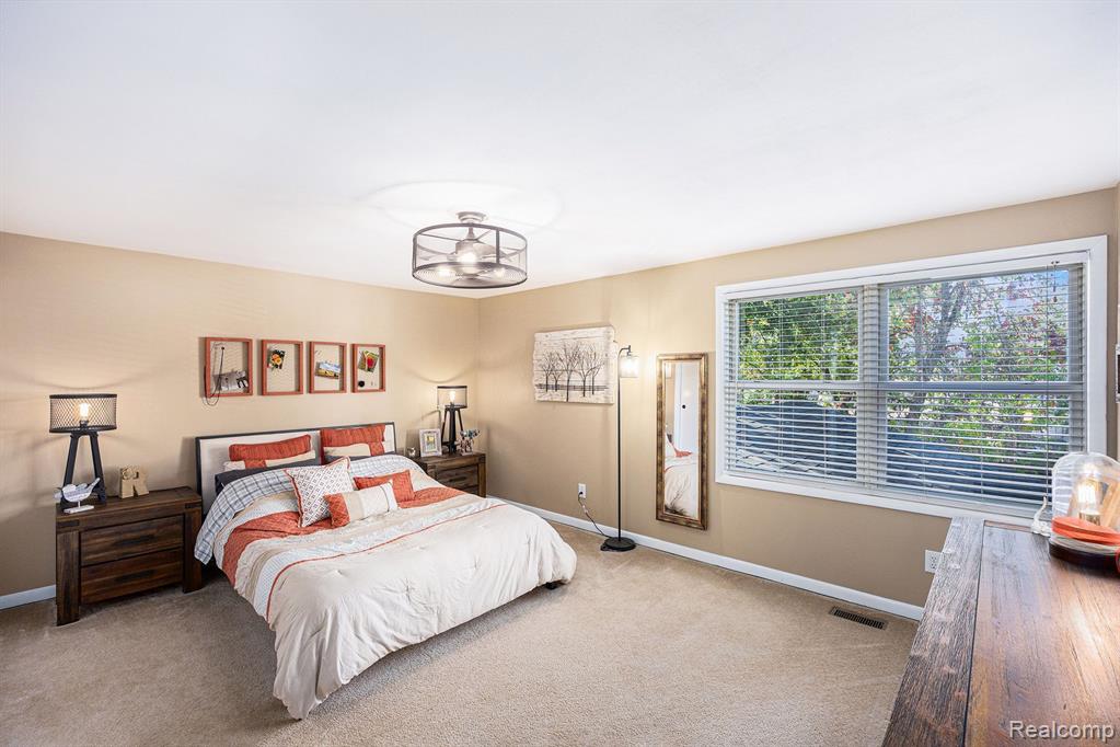143 BROADWAY Street, Oxford, MI 48371 — Photo 20
