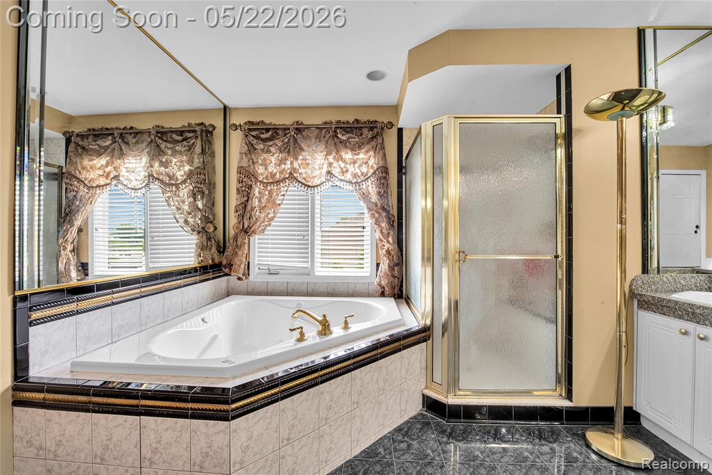 43468 Hoptree Drive, Sterling Heights, MI 48314 — Photo 16