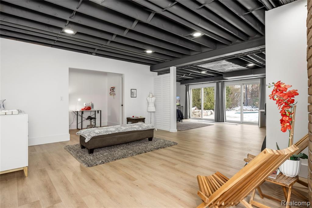 3681 Maxwell Court, Bloomfield Hills, MI 48301 — Photo 34