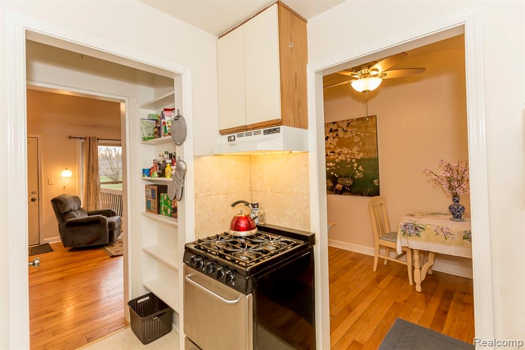 2829 Pittsfield Boulevard, Ann Arbor, MI 48104 — Photo 13