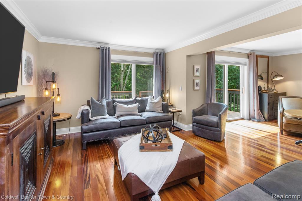 5728 Eggert Place, Brighton, MI, 48116