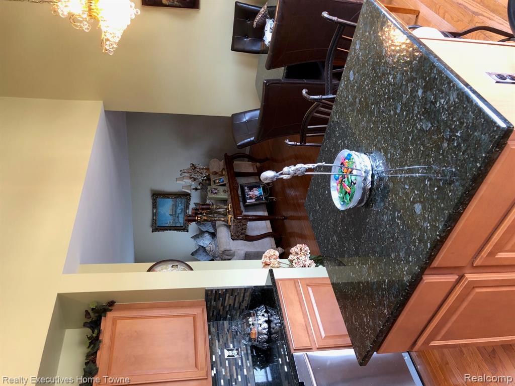 838 Red Run Drive, Troy, MI 48085 — Photo 5