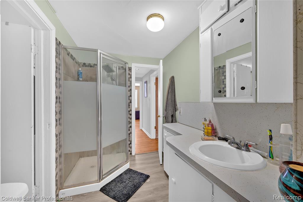 413 Turrill Avenue, Lapeer, MI 48446 — Photo 15