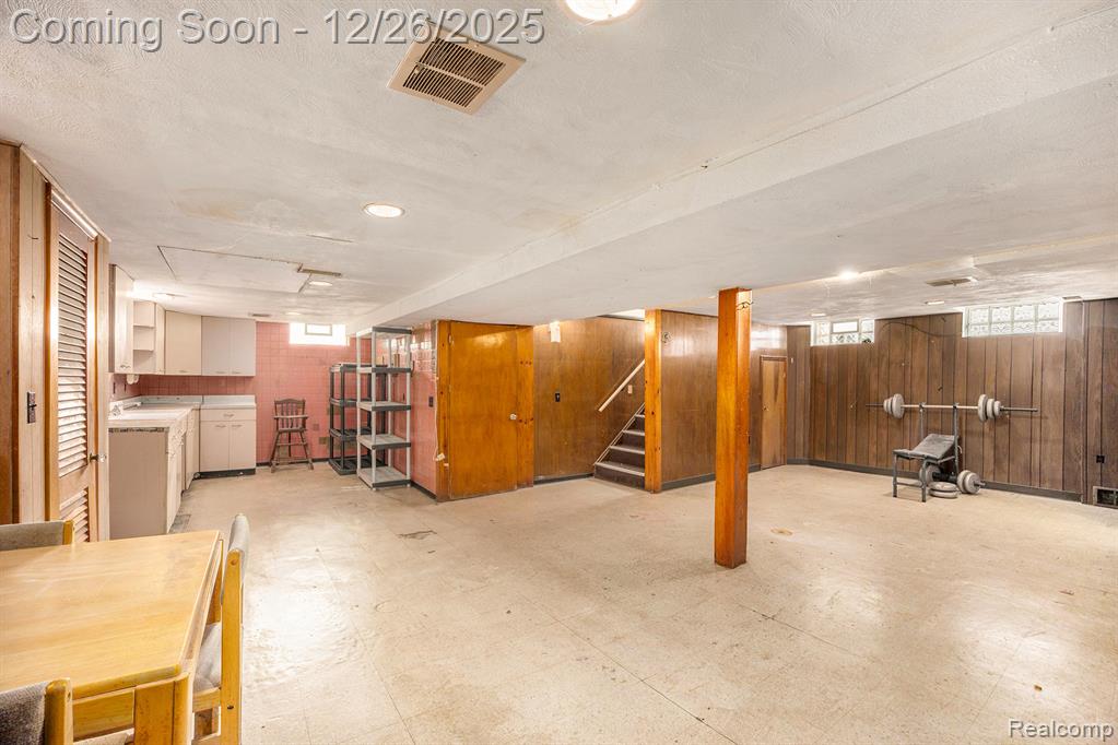 7256 Ready Avenue, Warren, MI 48091 — Photo 21