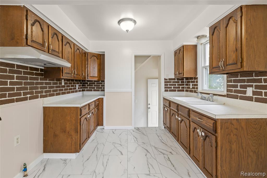 4175 Helen Avenue, Lincoln Park, MI 48146 — Photo 7