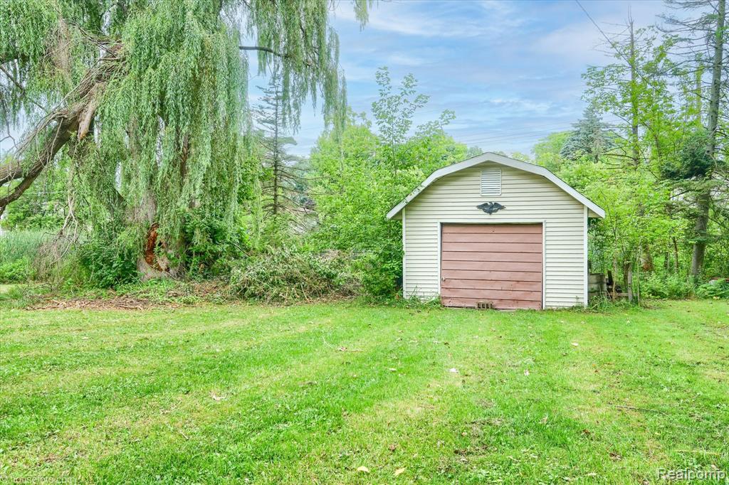 1154 Beth Drive, Lapeer, MI 48446 — Photo 48