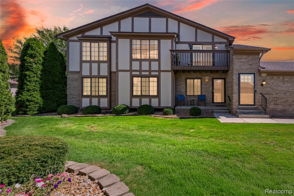 806 Country Club Drive, Saint Clair Shores, MI 48082 — Photo 2