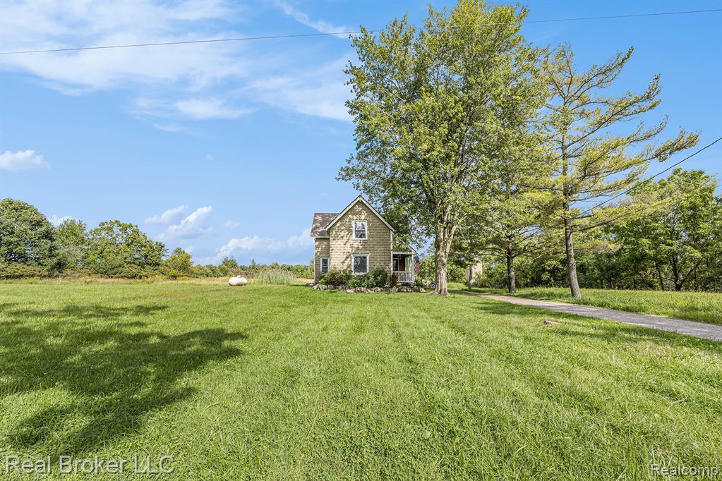3068 Wade Road, Capac, MI 48014 — Photo 5