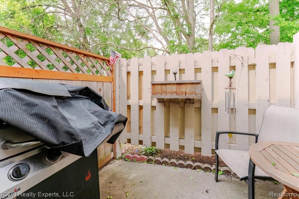 44215 Providence Drive, Clinton Twp, MI 48038 — Photo 19