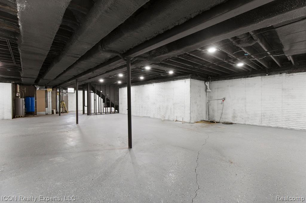 5580 HEGEL Road, Goodrich Vlg, MI — Photo 47